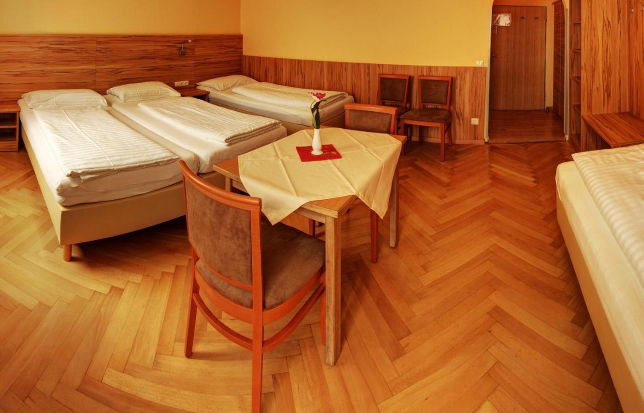 Pension Jahn Salzburg Phòng bức ảnh